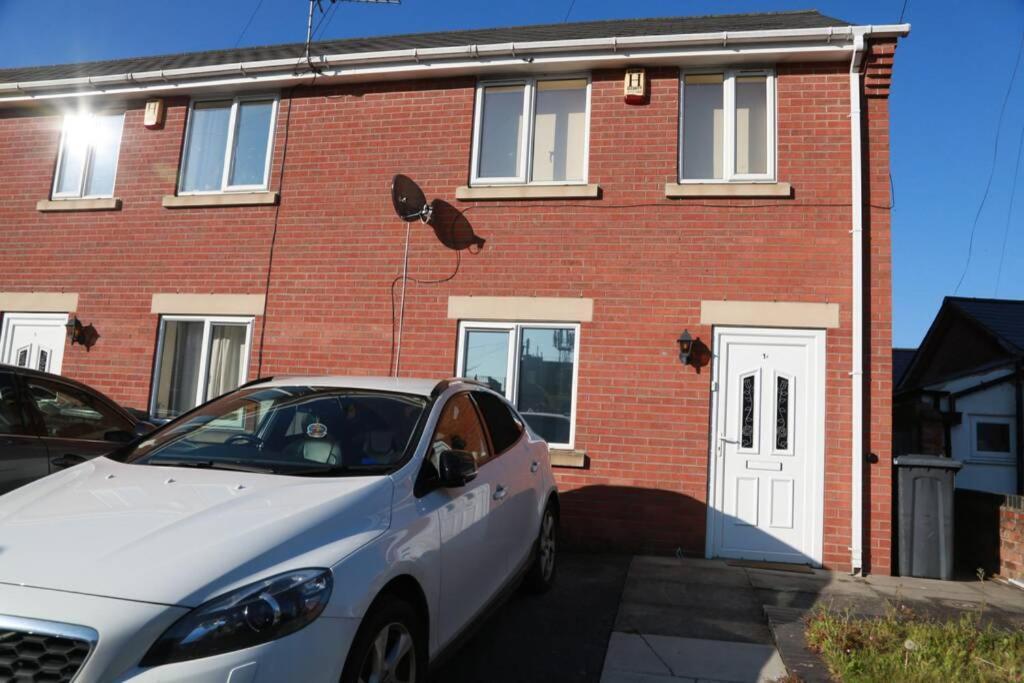 Willoughby House Beeston Nottingham Apartment ภายนอก รูปภาพ